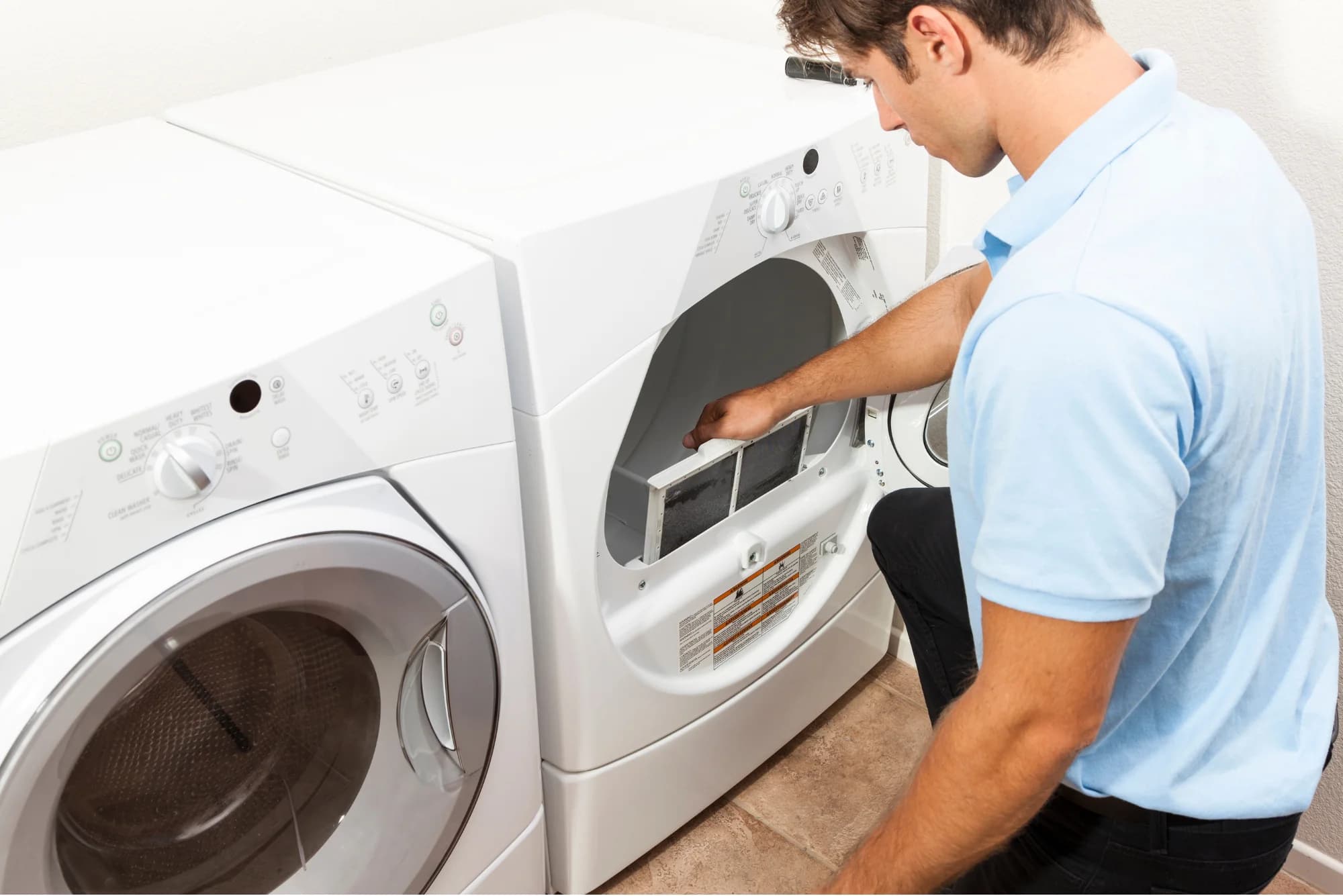 Professional technician ready to service your appliance in Aurora, ON